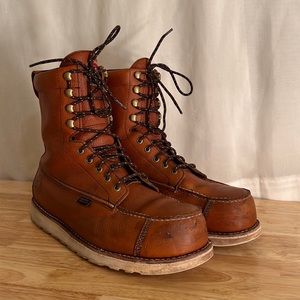 Red Wing shoes Irish setter work boot